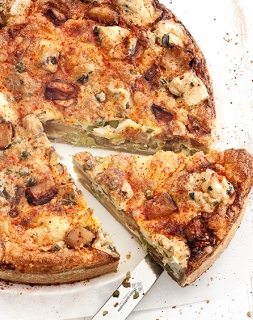 «Quiche Miss» torta salata alle mele Miss Chef®, formaggio fourme d’Ambert e piselli